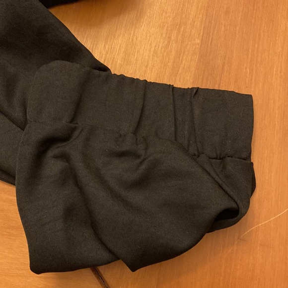 BCBG asymmetrical overlap, gathered pants or trousers. - Picture 5 of 7